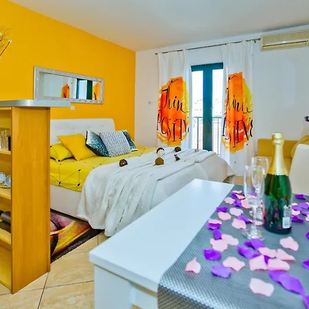 Art Deco Pape Hvar Hotel apartamentowy *