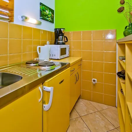 Hotel apartamentowy Art Deco Pape Hvar *
