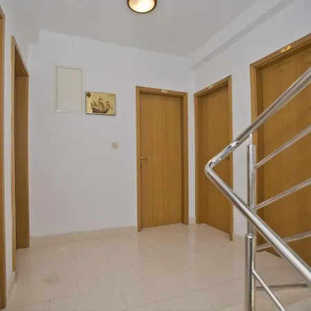 Art Deco Pape Hvar Hotel apartamentowy Hvar Town